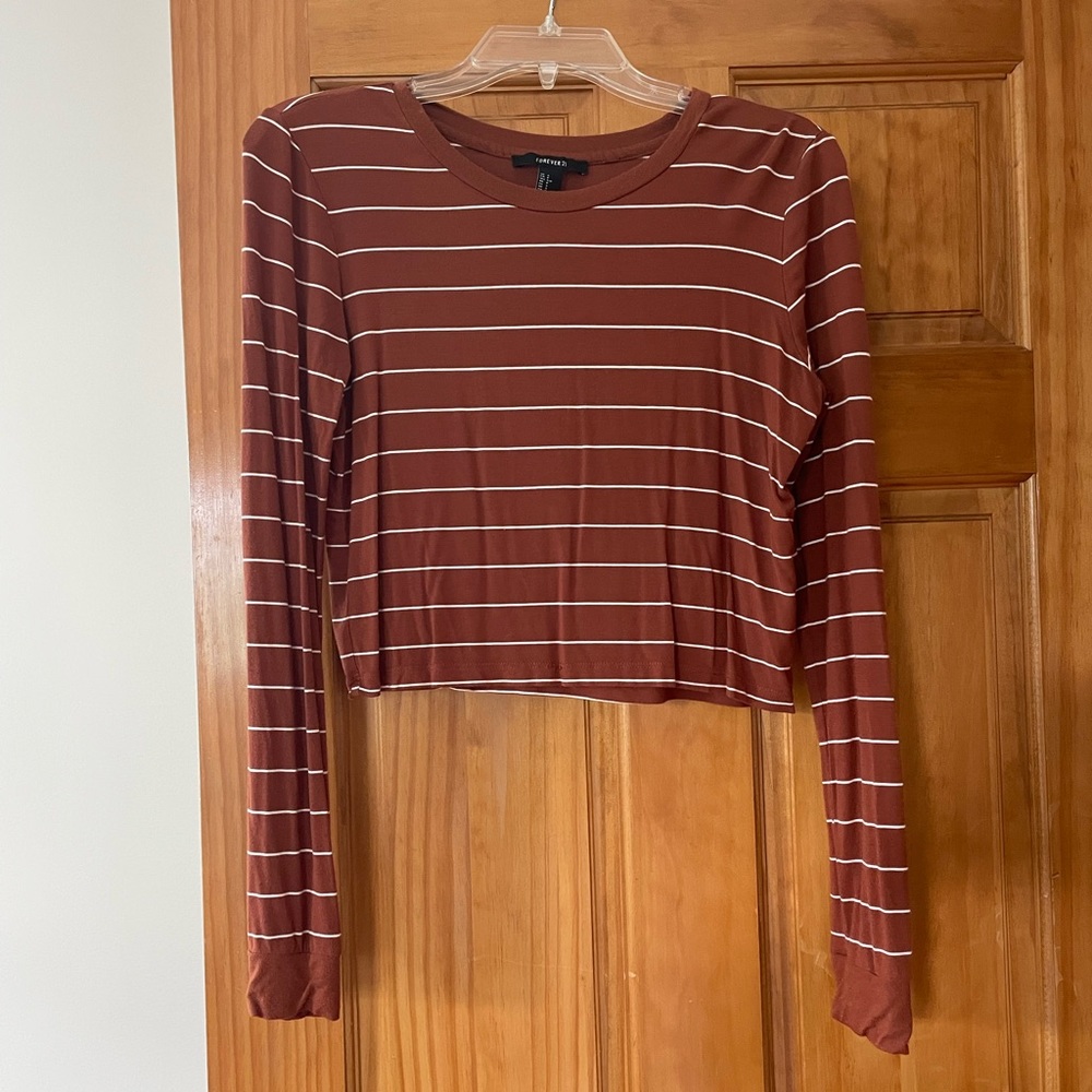 Cropped long sleeve